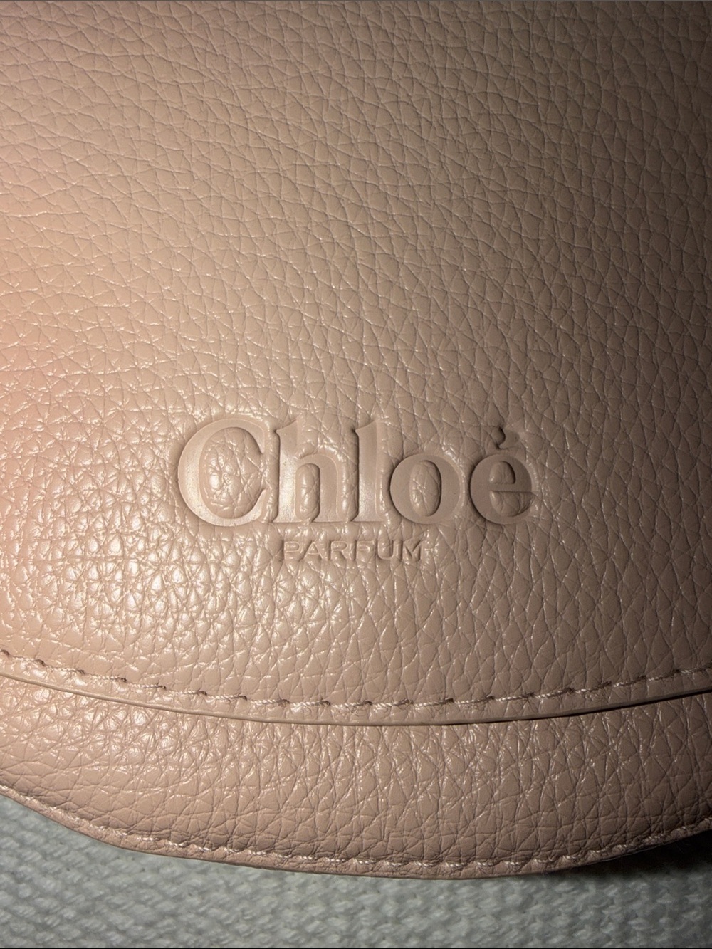 Chloe pardons Leather faux Wristlet Pouch - Picture 4 of 7
